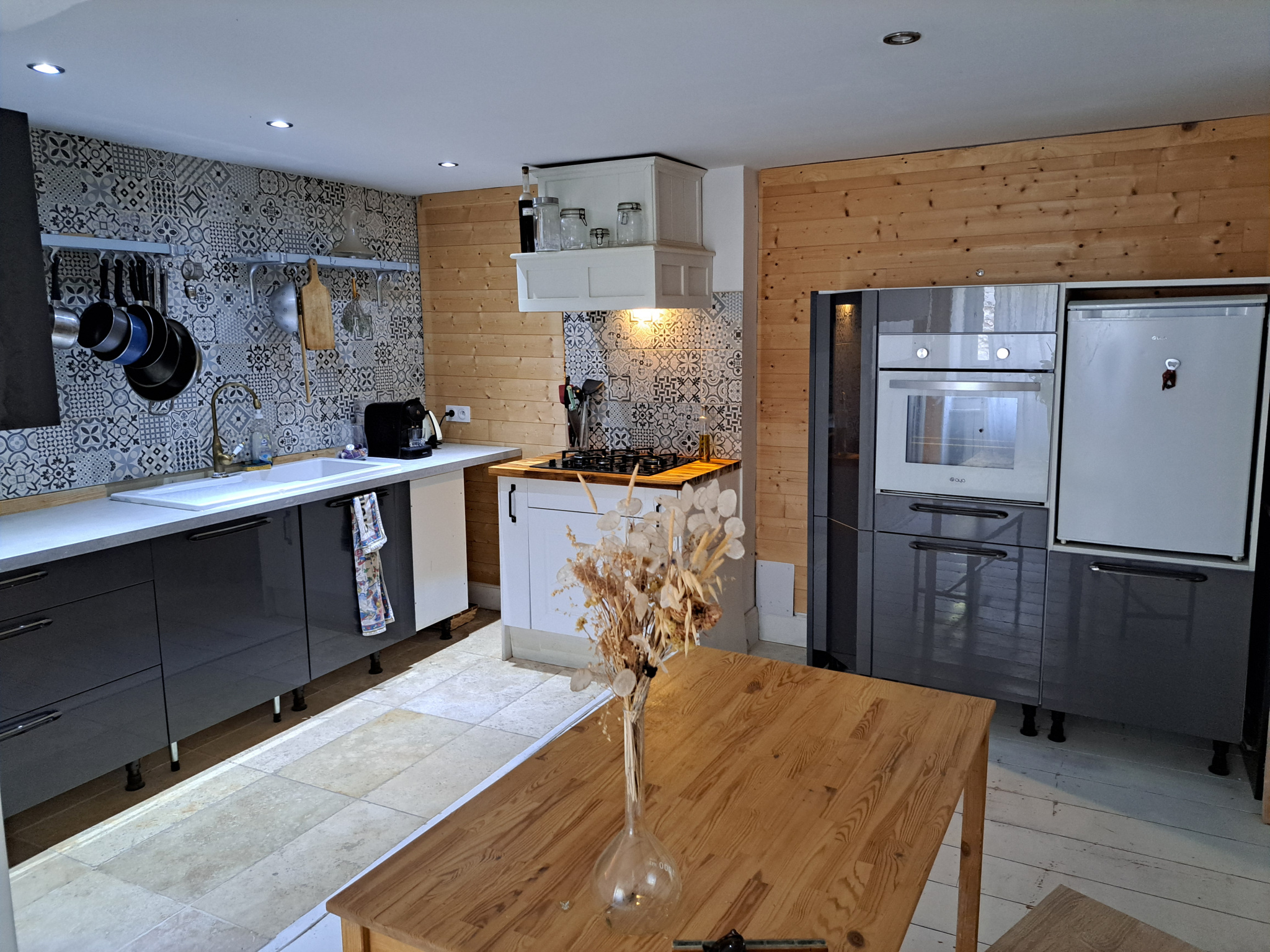 Charmante maison avec 2 chambres, un atelier